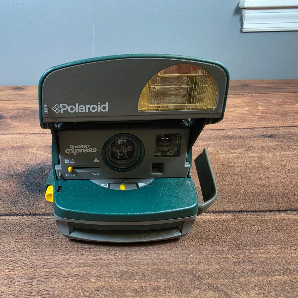 Polaroid OneStep Express Camera OS OS Green Excellent 600 Film Instant Flash